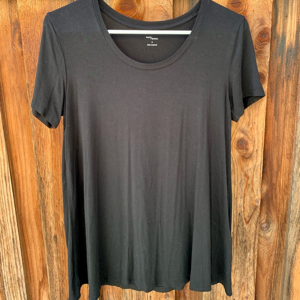 Daily Ritual - Black Swing Short Sleeve Tee - Medium